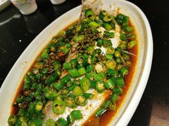 青椒钱江翘嘴鱼身-老头儿油爆虾·知味杭州(爱琴海购物中心)