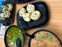 -小杨生煎(金山百联购物中心3楼店)