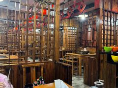 -果松木炭酸菜铜火锅·外婆参鸡汤