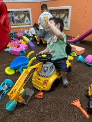 -孩子王童乐园(马群店)