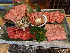 -炼火烤肉店