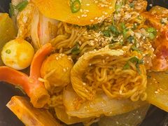 -海底捞火锅(让胡路万达店)