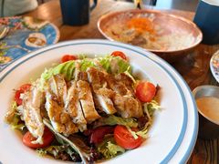 牛油果烤鸡沙拉-I HOLIC艾豪丽披萨(KKone店)