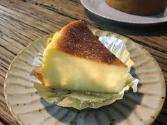 巴斯克烤芝士-素咫咖啡CLIFEROSE