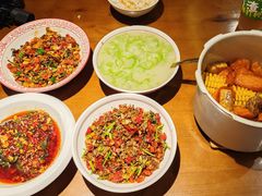 -蛮佬拾·乡里土菜馆(河西王府井店)
