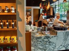 -香港唯港荟 Hotel ICON – The Market