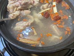 -濠轩阁特色生蚝火锅(水湾路店)