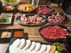 -山居屋炭火烧肉(厚街万达店)