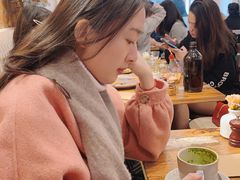 -FLOVIE FLORIST CAFE