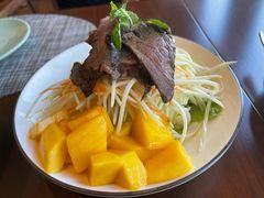 芒果牛肉沙拉-mango tree芒果树泰国餐厅(青岛万象城店)