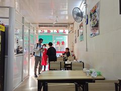 大堂-潮镇老尾牛杂(环城西路店)