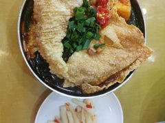 -红鼻子桂林米粉(金唐新光界店)