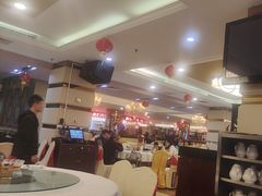 -御满江海鲜酒家(洛溪新城店)