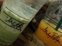 -星巴克(北京南站第二店)