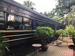 -火车头法国西餐厅