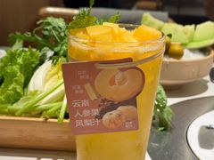 -左庭右院鲜牛肉火锅(七宝领展广场店)