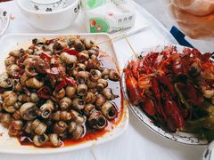 -有钳洞庭湖小龙虾大闸蟹(金楠天街店)