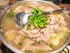 跷脚牛肉小锅-肖四女乐山跷脚牛肉(世博源店)