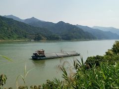 -羚羊峡古栈道森林公园