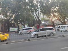 -广州市瑞宝粮油食杂批发市场