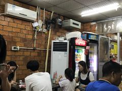 -香港风味小吃店(中英街店)