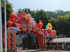 -龙凤山庄影视度假村