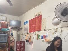 -胖子水煮(铁路三村无任何分店)