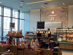 -星巴克臻选(威海威高广场店)