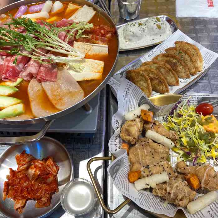 meet sun 首尔大排档(五一广场双门洞店)-"[薄荷]环境:环境很不错,去