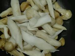 -黔蘑菇四季餐厅(观山湖店)