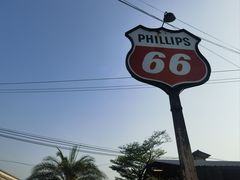 -席娜卡琳火车铁道夜市