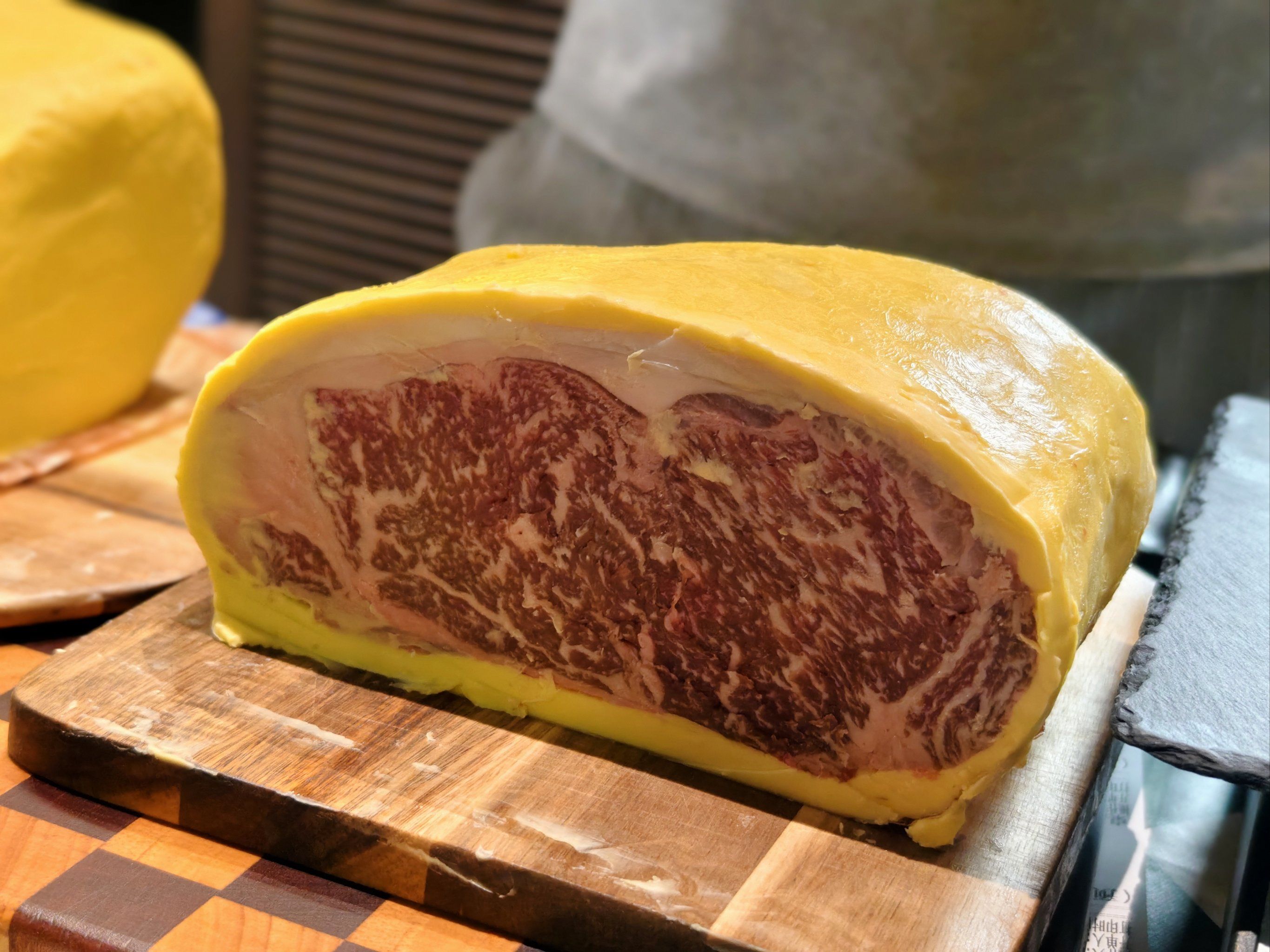 熟成牛肉 「黑金的牛·干式熟成牛排·碳