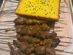 -绿地三只羊羊肉串(万科店)