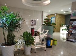 -比华利美容医院