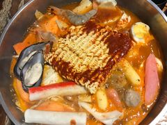 -辛明堂洞韩式芝士年糕火锅(万达店)