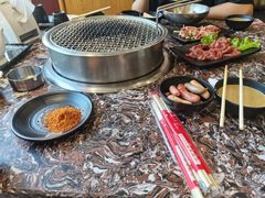 -啊美丽炭火烤肉(滑翔一店)