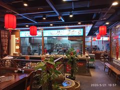 大堂-亿诣蝎府炸酱面羊蝎子火锅(酷车小镇店)