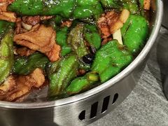 特色小炒肉-川流不息·地道川菜·小龙虾(新松江路店)
