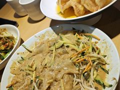 -关东小磨东北菜(上海长风大悦城店)
