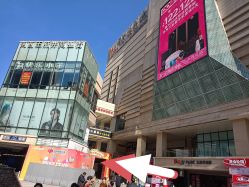 -丫丫NAIL日式自助美甲美睫沙龙