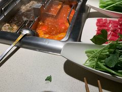 -海底捞火锅鲜切牛肉主题店(长寿路店)