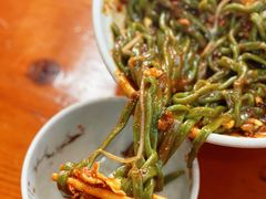 特色三合一-手擀菠菜面(西康路店)