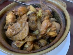 -尝囍煲仔小菜