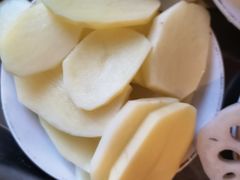 -九尺赵老四鲜鹅肠火锅