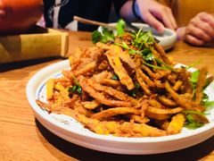 -云海肴·汽锅鸡·云南菜(天山百盛优客店)