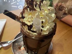 爆炸冰激淋巧克力-MIKAKU(万达广场上海宝山店)