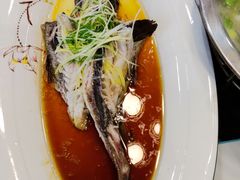 -鑫悦楼煎蟹·16年海鲜大排档