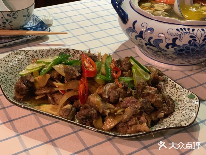在湖边私厨小馆图片