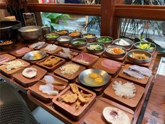 -银米·云南传统过桥米线(双廊黑金冠店)