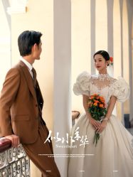 -雪中彩影婚纱摄影·微光艺术中心